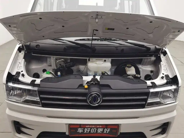 Dongfeng Xiaokang C36 — Фото автомобиля 6