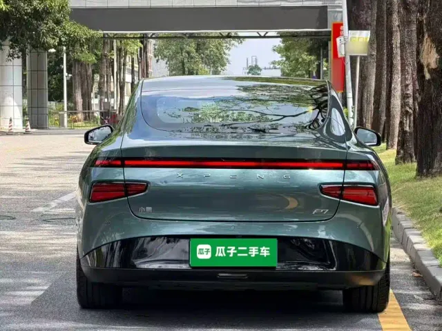 Xpeng P7 — Фото автомобиля 5