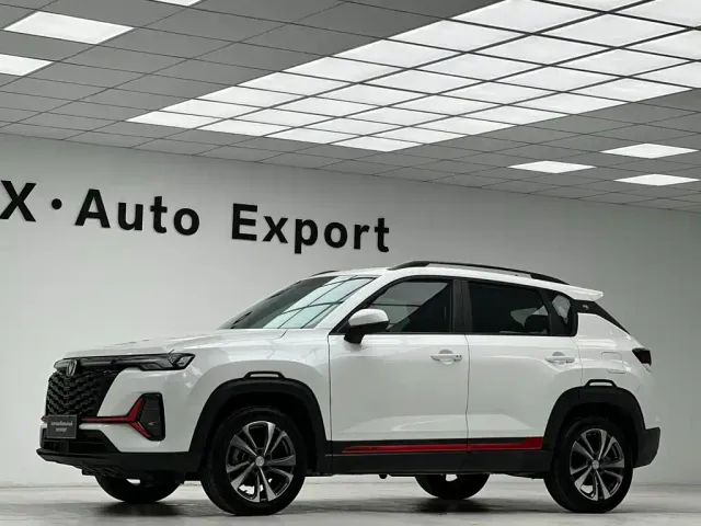 Changan CS35 Plus — Фото автомобиля 22