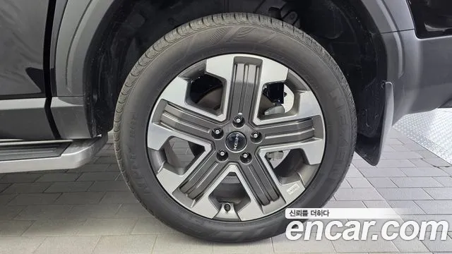 KG_Mobility_Ssangyong Musso Musso (Q300) Бензин 2.0 4WD — Фото автомобиля 20