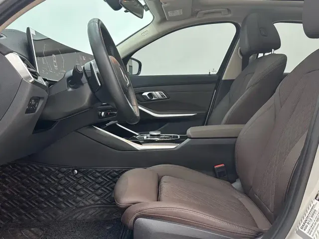 BMW 3 Series — Фото автомобиля 7