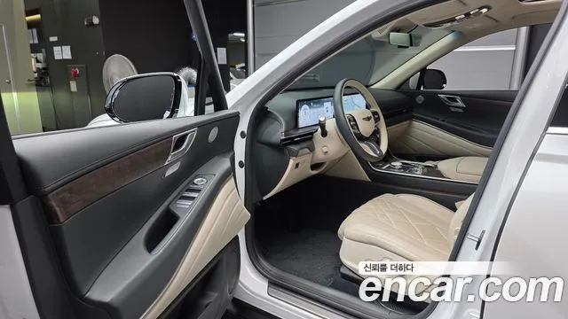 Genesis GV80 2.5T Бензин 2WD — Фото автомобиля 10