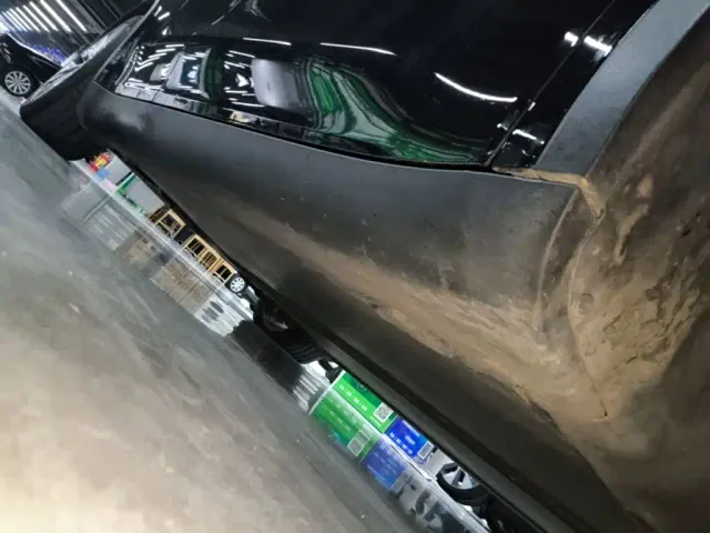 Tesla Model Y — Фото автомобиля 20