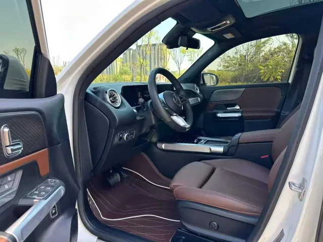 Mercedes-Benz GLB-Class — Фото автомобиля 6