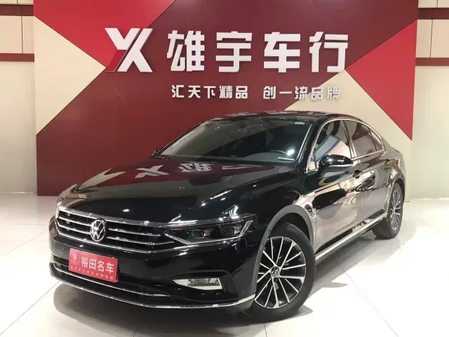 Фотография автомобиля — Volkswagen Magotan