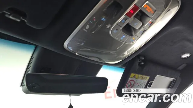 Genesis GV80 — Фото автомобиля 17