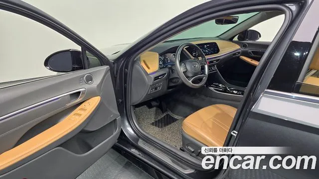 Hyundai Sonata Sonata (DN8) 1.6 Turbo — Фото автомобиля 11