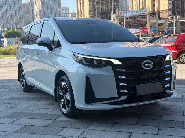 GAC Trumpchi M6 — Фото автомобиля 2