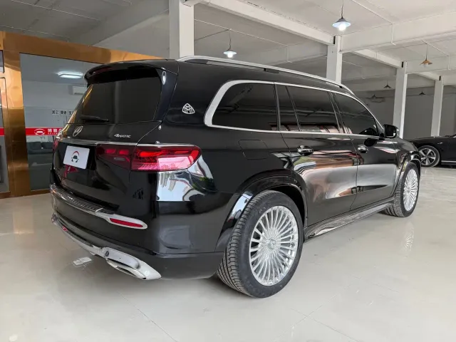 Mercedes-Benz GLS-Class — Фото автомобиля 5