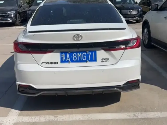 Toyota Camry — Фото автомобиля 8
