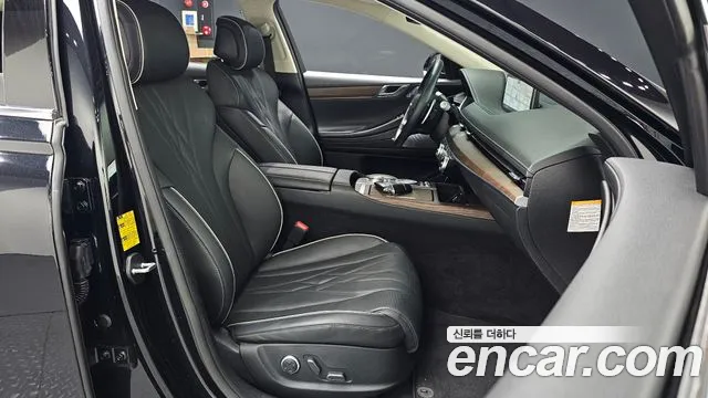 Genesis G80 Electrified G80 (RG3) — Фото автомобиля 21