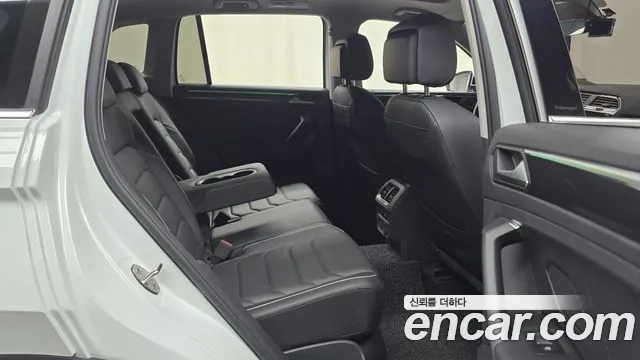 Volkswagen Tiguan Tiguan 2 поколение 2.0 TDI Prestige — Фото автомобиля 11