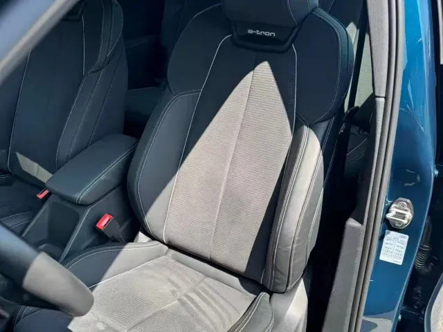 Audi Q5 e-tron — Фото автомобиля 20