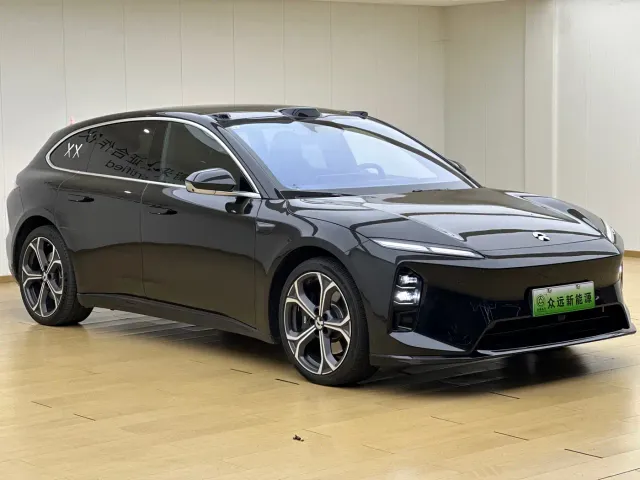 Nio ET5 Touring — Фото автомобиля 4