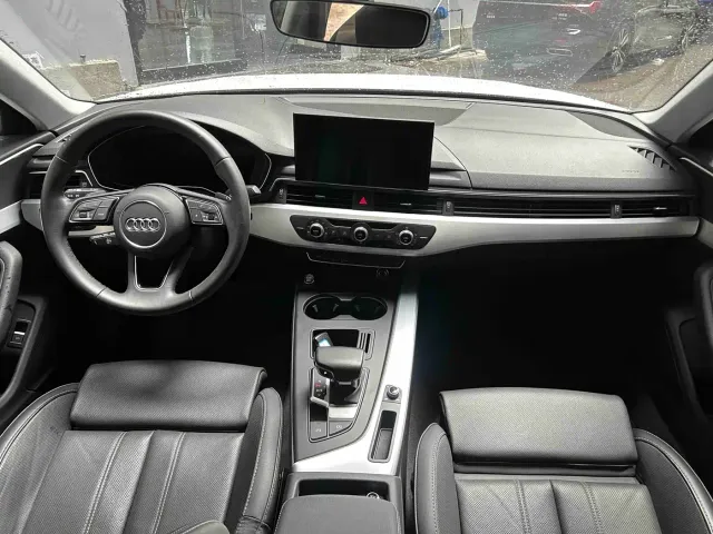 Audi A4L — Фото автомобиля 6