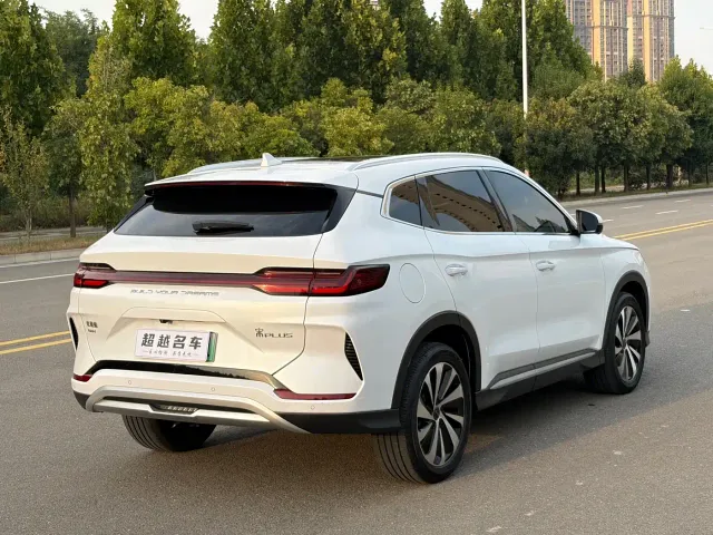 BYD Song PLUS — Фото автомобиля 15