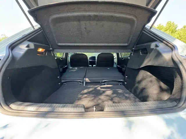 Volkswagen ID.3 — Фото автомобиля 30