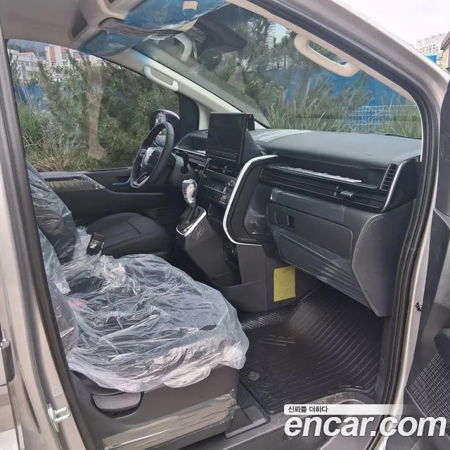 Hyundai Staria Staria (New) — Фото автомобиля 7