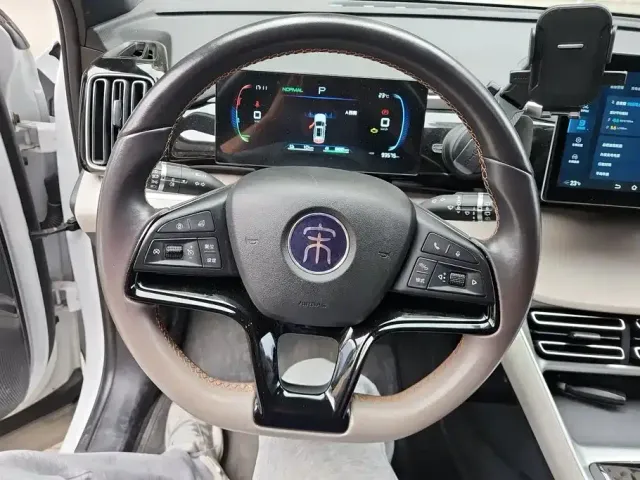 BYD Song Pro — Фото автомобиля 15