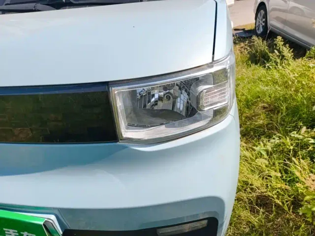 Wuling Hongguang Mini EV — Фото автомобиля 23
