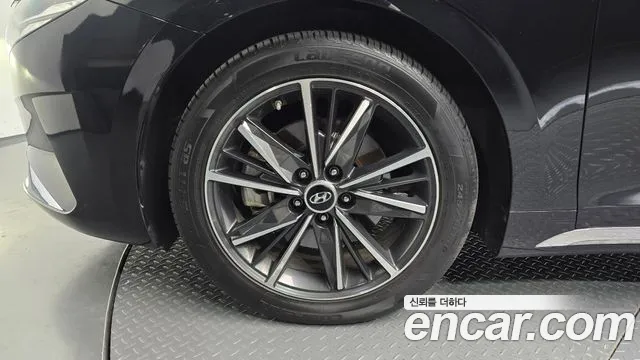 Hyundai Grandeur Grandeur (New) — Фото автомобиля 5