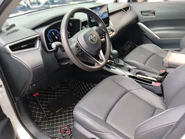 Toyota Frontlander — Фото автомобиля 14