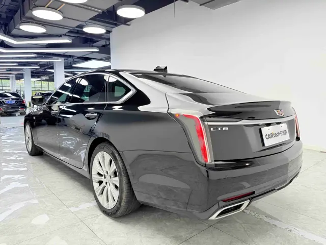 Cadillac CT6 — Фото автомобиля 4