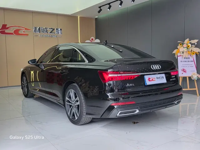 Audi A6L — Фото автомобиля 9