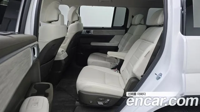 Hyundai Santa Fe — Фото автомобиля 18