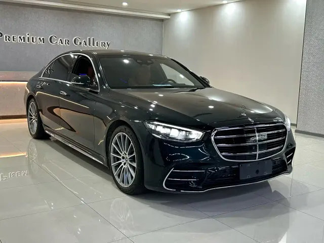 Mercedes-Benz S-Class — Фото автомобиля 3