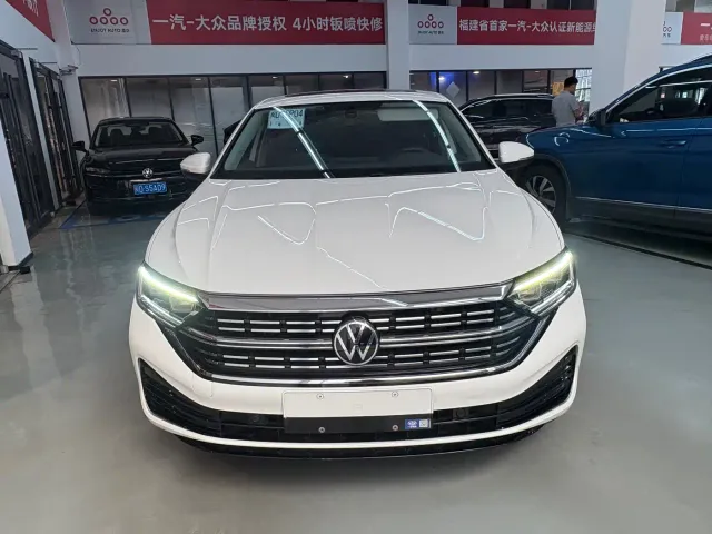 Volkswagen Sagitar — Фото автомобиля 6
