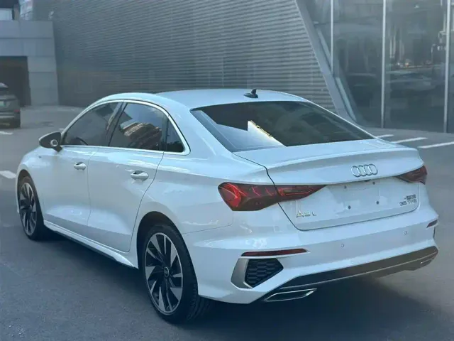 Audi A3 — Фото автомобиля 4