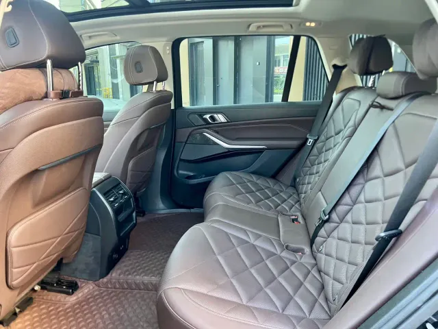 BMW X5 — Фото автомобиля 12