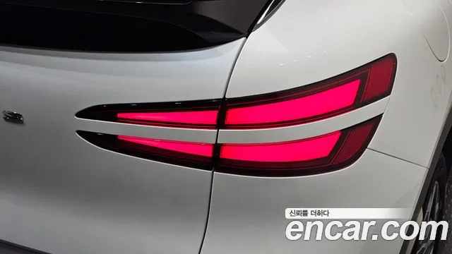 Genesis GV60 — Фото автомобиля 17