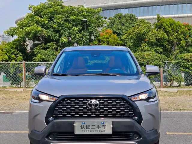 Toyota Corolla Cross — Фото автомобиля 2