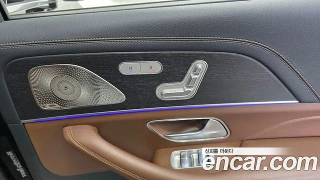 Mercedes-Benz GLS-Class — Фото автомобиля 17