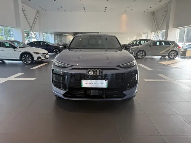 Audi Audi Q6L Sportback e-tron 2025 Pioneer Navigation Edition — Фото автомобиля 2