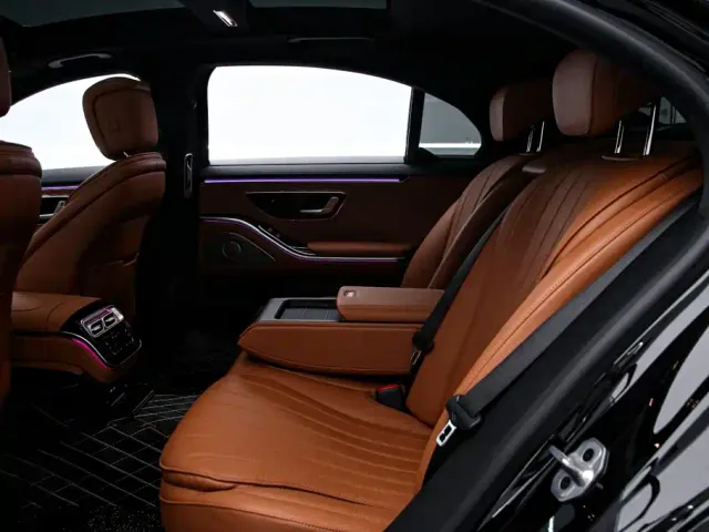 Mercedes-Benz S-Class — Фото автомобиля 17