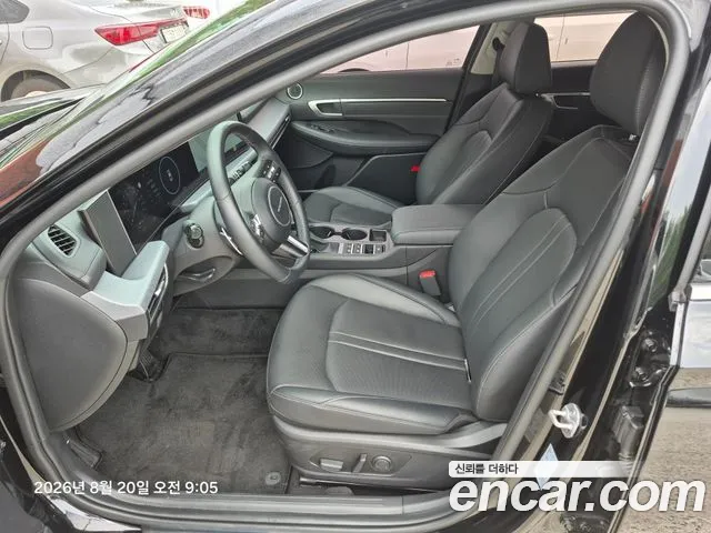 Hyundai Sonata — Фото автомобиля 9
