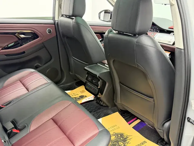 Land Rover Range Rover Evoque — Фото автомобиля 24