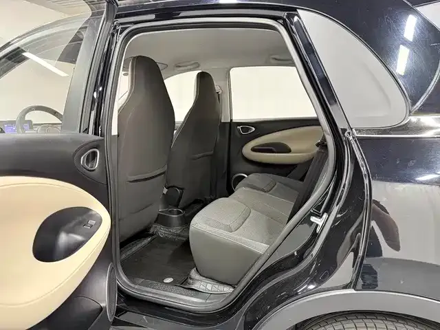 Wuling Bingo — Фото автомобиля 14