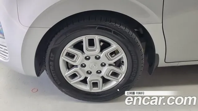 Hyundai Staria — Фото автомобиля 5
