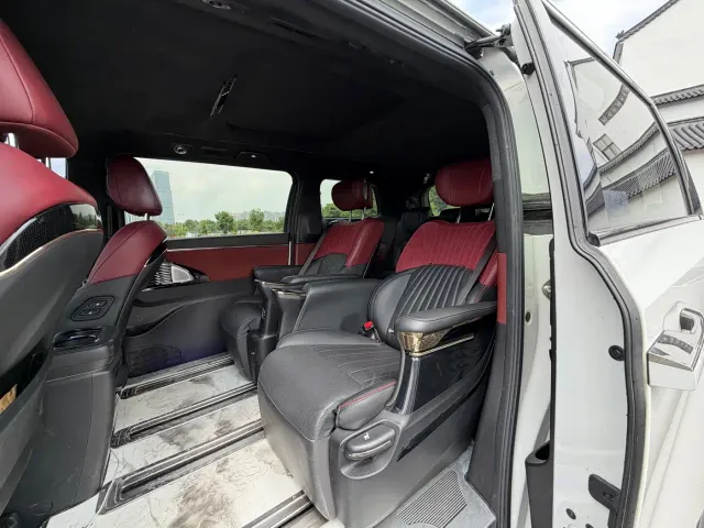 GAC Trumpchi M8 — Фото автомобиля 11