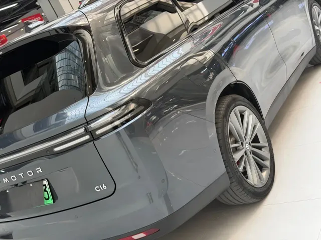 Leapmotor C16 — Фото автомобиля 12