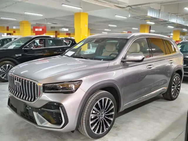 Фотография автомобиля — Geely Xingyue L