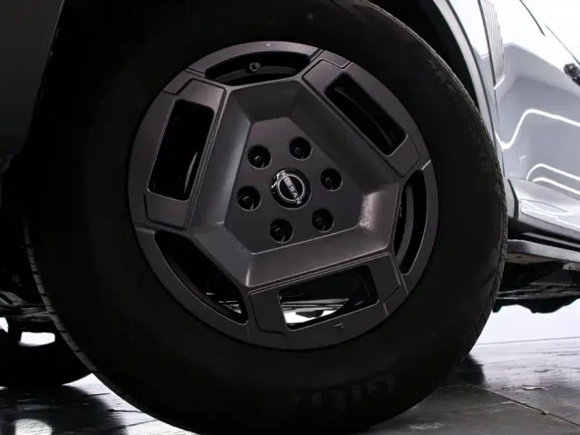 Nissan Frontier Pro — Фото автомобиля 16