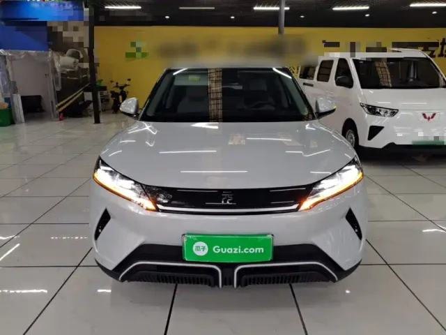 BYD Yuan UP — Фото автомобиля 2