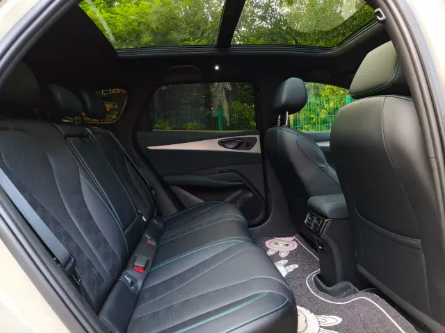 BYD Seal 06 DM-i Touring — Фото автомобиля 21