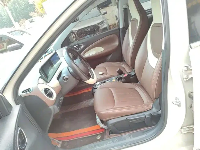 Wuling Bingo — Фото автомобиля 14