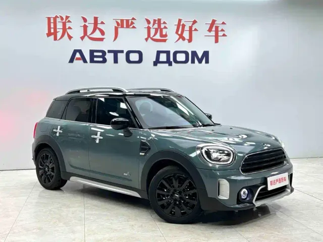 MINI Countryman — Фото автомобиля 3